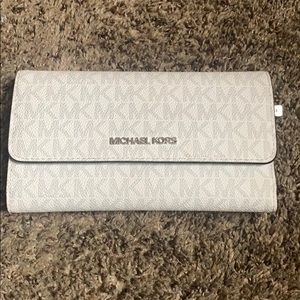 Authentic Michael Kors Wallet